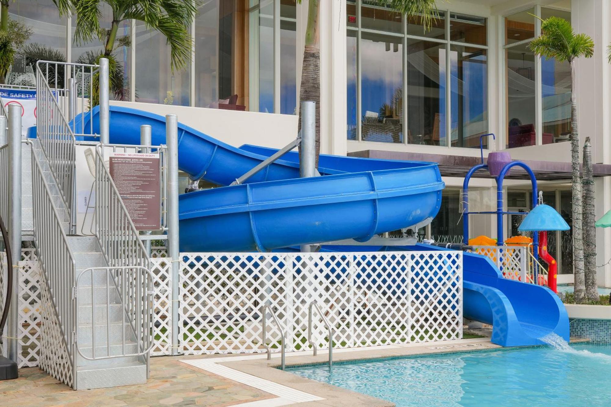 Lotte Hotel Guam Tumon Bagian luar foto